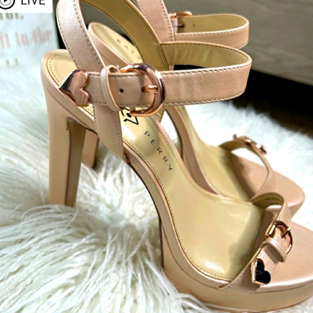 Katy Perry 8.5 tan shoe